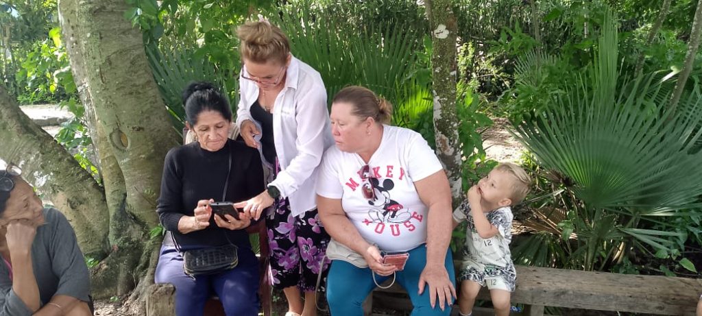 Joven Club Cacocum en las comunidades rurales. #RevistaTino